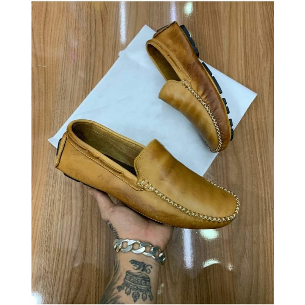 Mocassim Masculino moderno Despojado em Couro Legítimo Casual