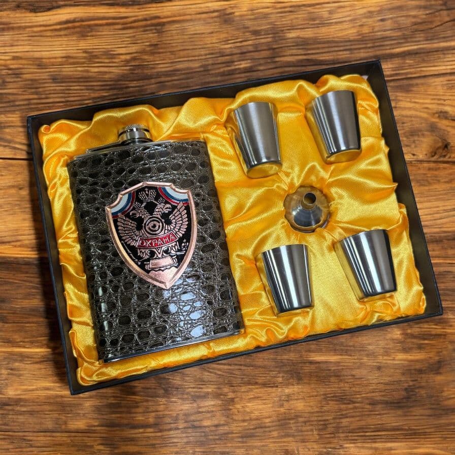 Cantil Whisky Porta Bebida 9oz 270ml- Kit 4 Copos - Funil