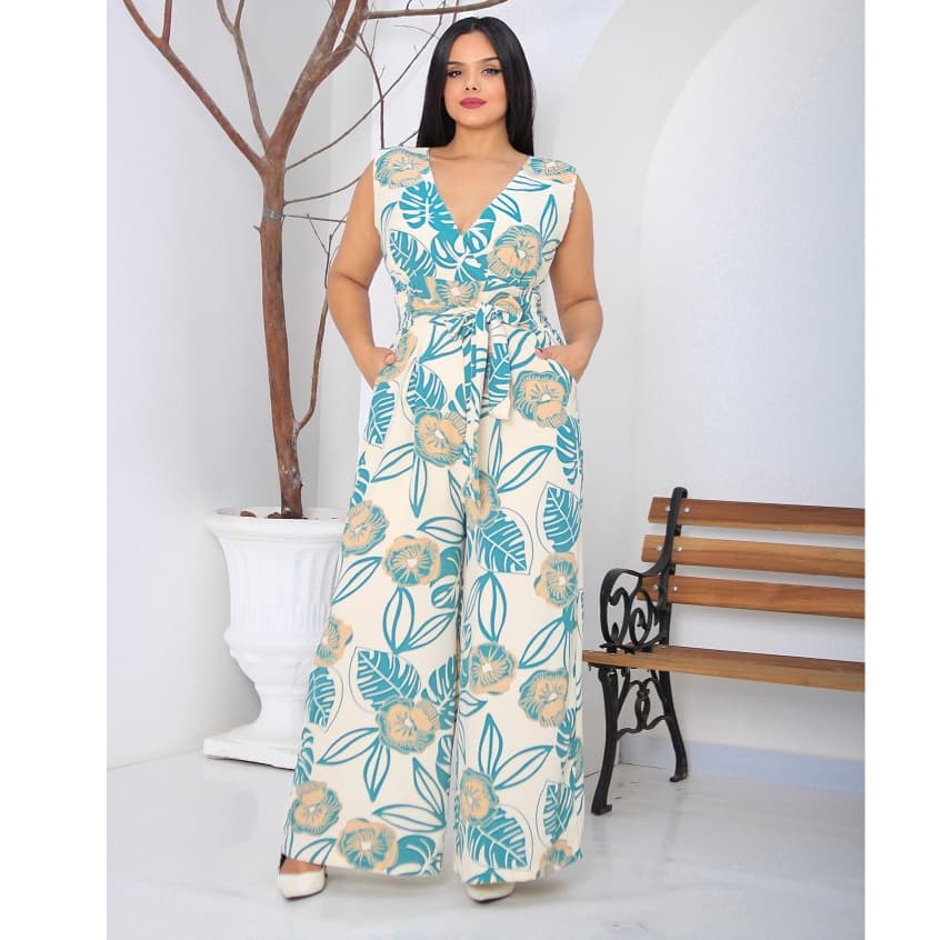 Macacão Pantalona Feminino Tecido Duna Decote V Uma  Faixa  Amarração na Cintura Bolso Funcionales na Lateral  e Forrado