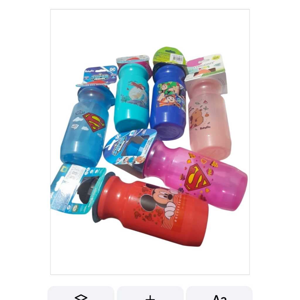 Garrafa de agua infantil com canudo personagens