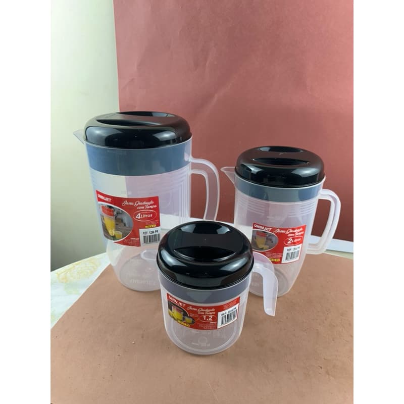 Kit 3 Jarra Plástico Com Tampa Suco Água Vitamina 4L 2L 1,2L – Ideal p/ Cozinha, Leve e Resistente