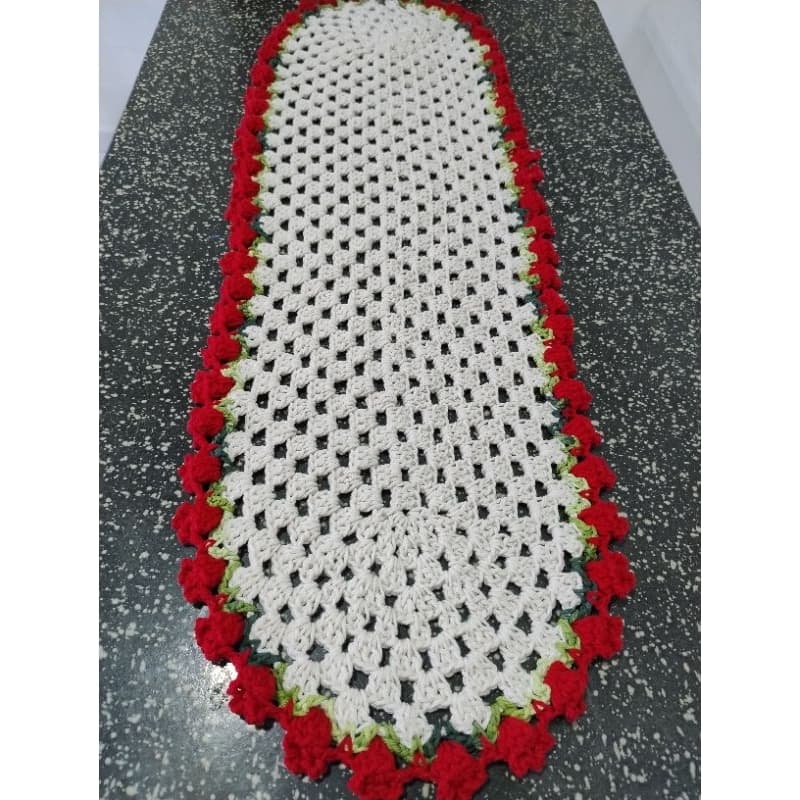 Trilho de mesa/ caminho de mesa 86 x 28 /caminho de mesa em crochê