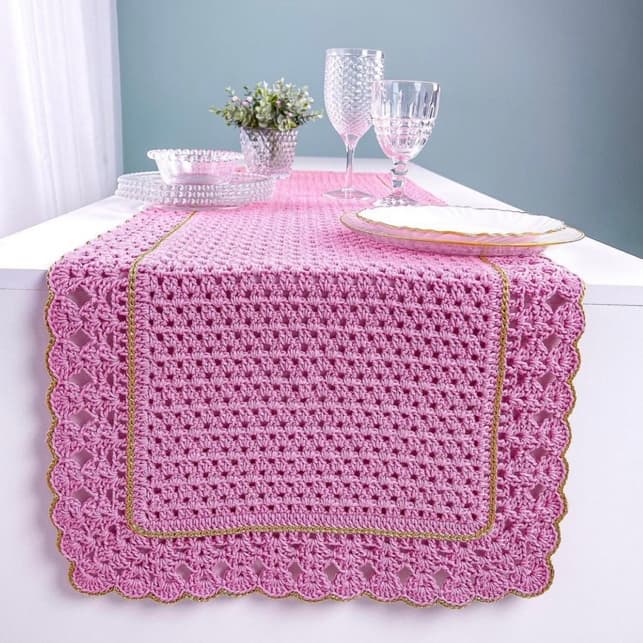 Trilho de mesa Encanto | Caminho de mesa de crochê