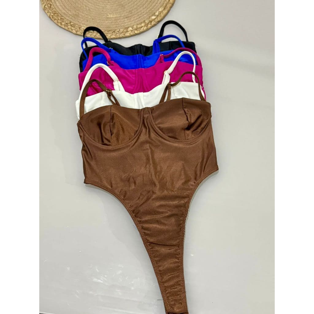 Body Queridinho em Poliamida Acetinada com Aro de Sustentação alça reguladora Body feminino cavado detalhe vazado later