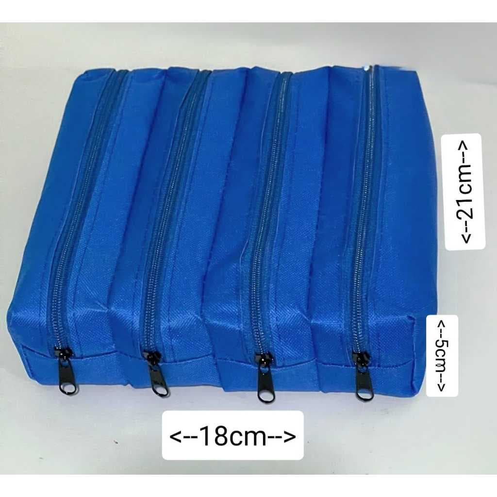 ESTOJO ESCOLAR PARA  LÁPIS  NA COR AZUL ROYAL  COM 4 REPARTIÇÕES LONA LISO EM NYLON 600