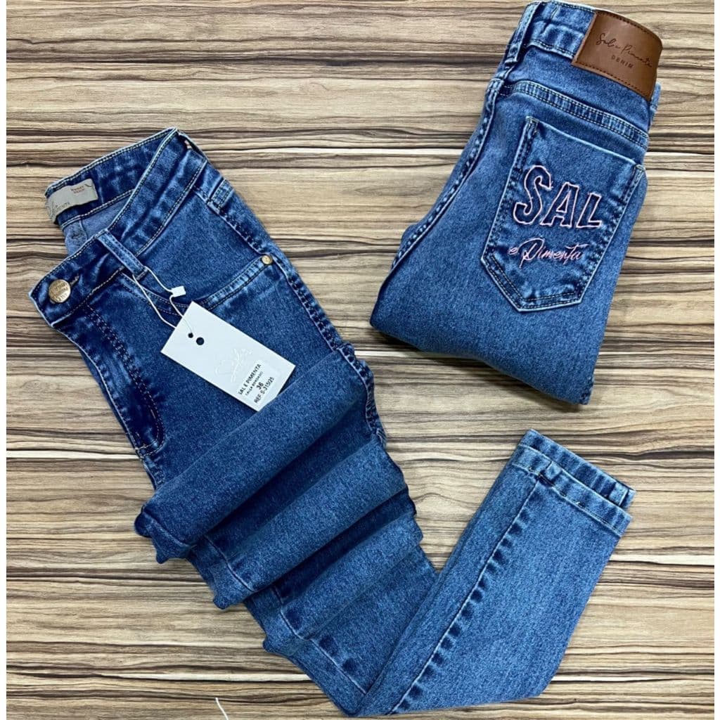 Calça Feminina Pimenta Doce Jeans Skinny Com Bordado Com Lycra Pimenta Doce Calça Jeans Sal E Pimenta
