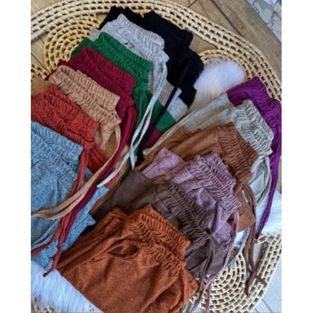 Calça Pantalona com elástico na cintura e bolso - Lanzinha Inverno