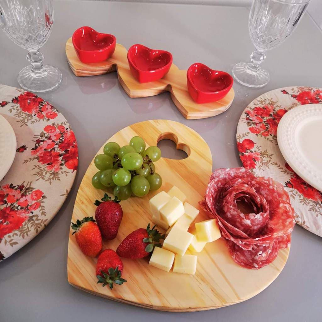 Kit Tabua de Coração + Tábua Três Corações Com Mini Bowl Molheira Frios Mesa Posta Dia dos Namorados
