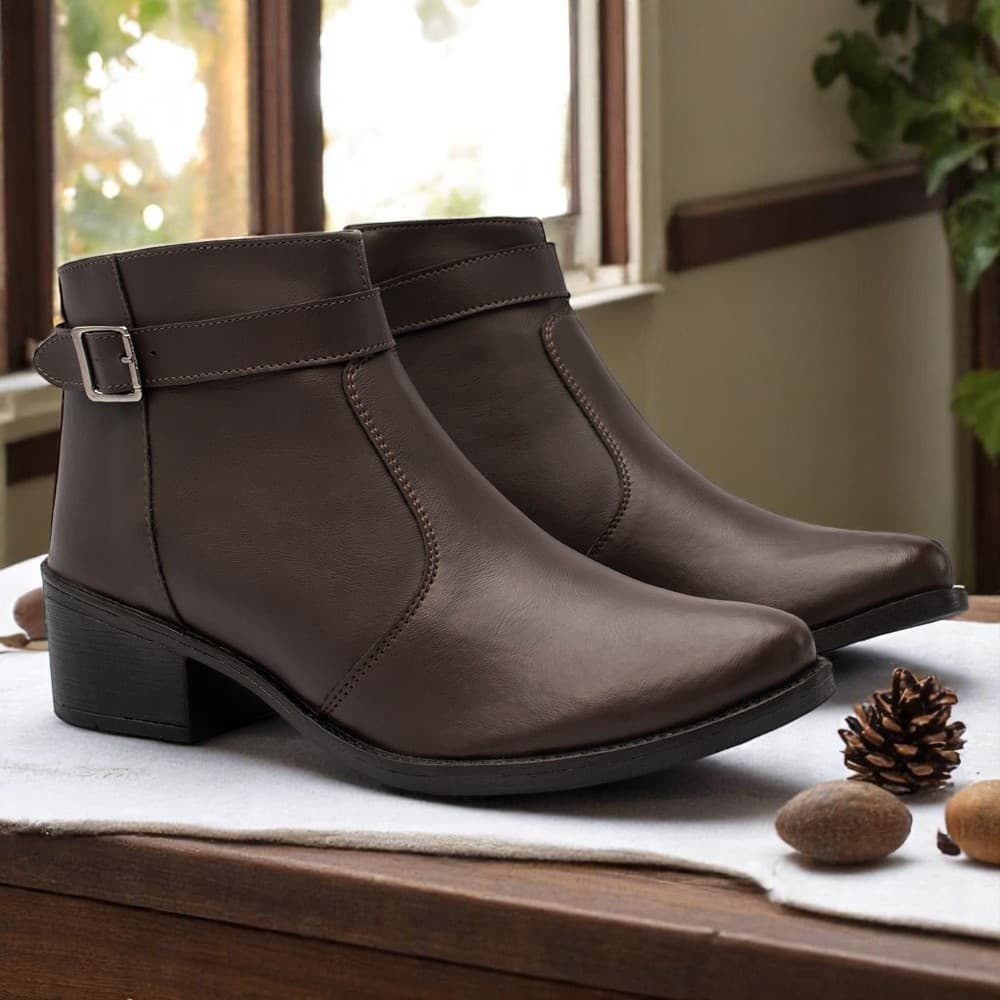 Bota Feminina Montaria Cano Curto Confortável Zíper E Fivela