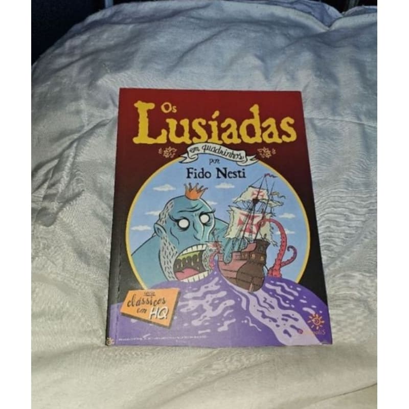 HQ Os Lusíadas em quadrinho por Fido Nesti - Série clássicos em HQ editora petrópolis
