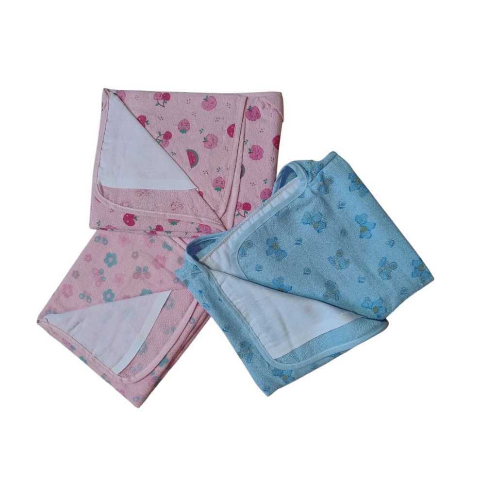 Toalha de banho bebe com forro e capuz 70cm x 80cm