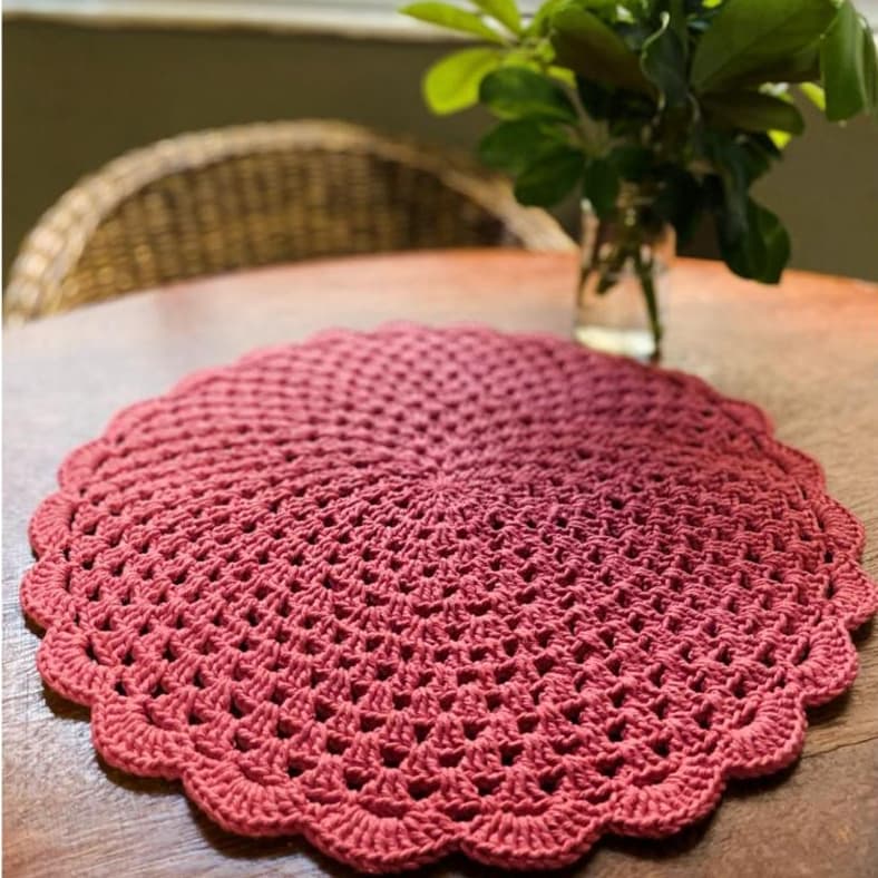 Descanso de prato de crochê |Toalhinha  de crochê para mesa posta | Tradicional