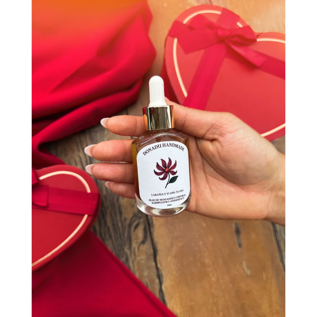 ÓLEO DE MASSAGEM ILUMINADOR AFRODISÍACO - YLANG-YLANG E LARANJA
