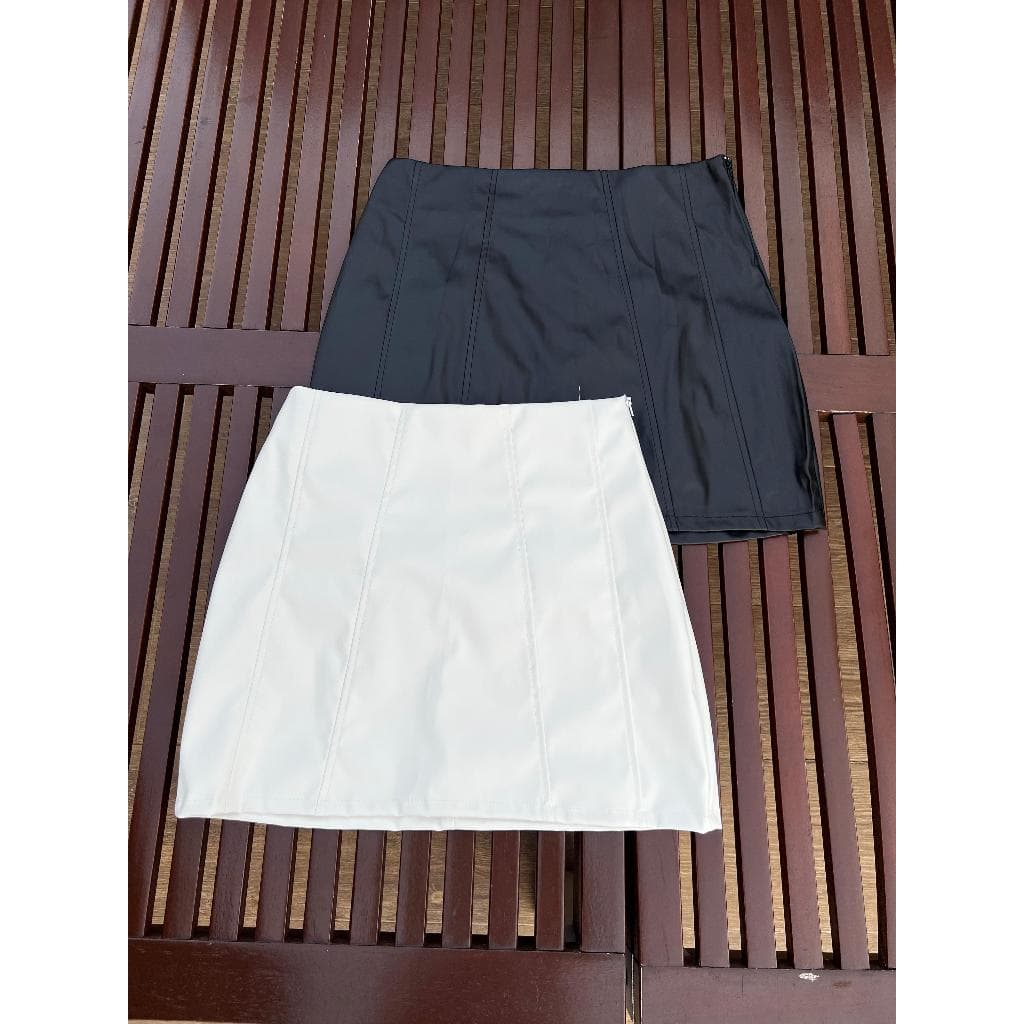 Saia Feminina Courino Branca ou Preta Moda Tendencia inverno