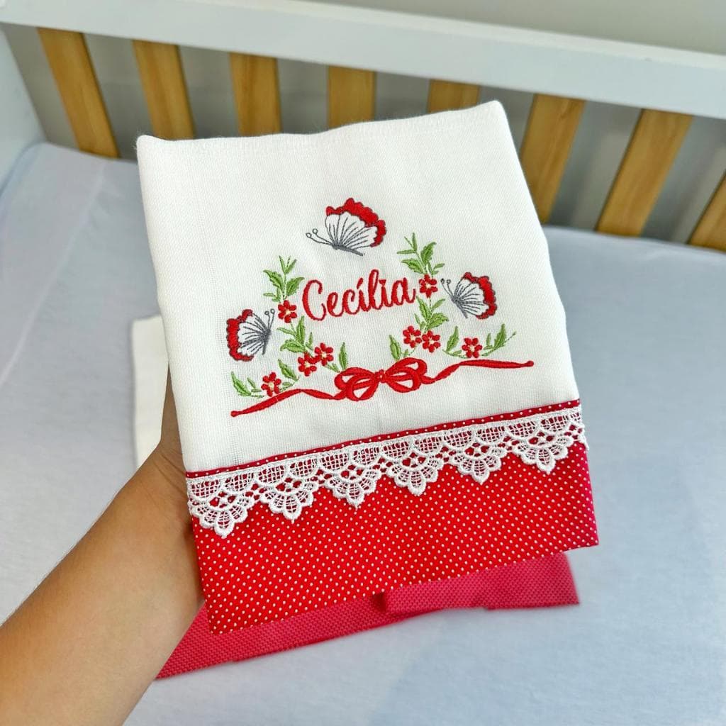 Kit 3 fraldas bordadas Guirlanda de flores e borboleta vermelha -FRALDA BORDADA LUXO fralda