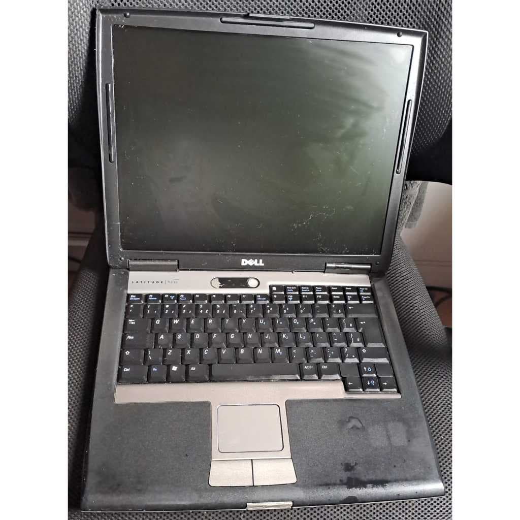 Laptop Dell Latitude D530 PP17L no estado