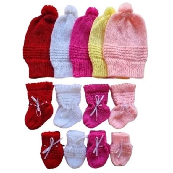 Pacote com toucas, luvas e sapatinhos de lã pra bebê recém nascido feminina 13 pcs)