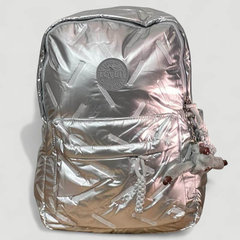 Mochila Puffer Prata Metalizada Feminina com Chaveiro