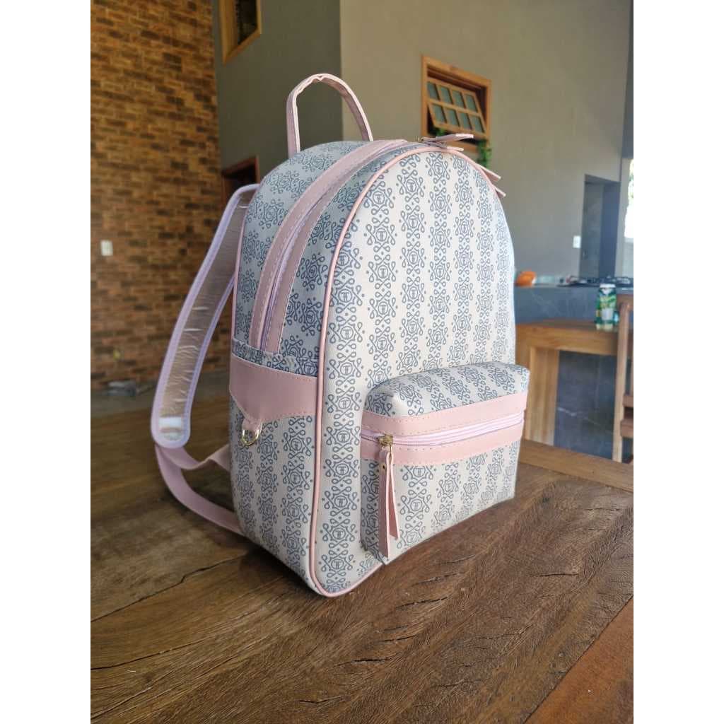 Mochila Grande Saint Franklin Escolar Faculdade Viagem