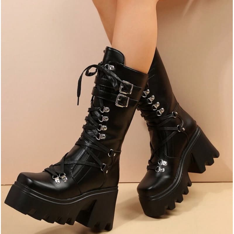 Botas Meia-Canela Com Salto Plataforma E Salto Grosso De Bico Redondo gótico