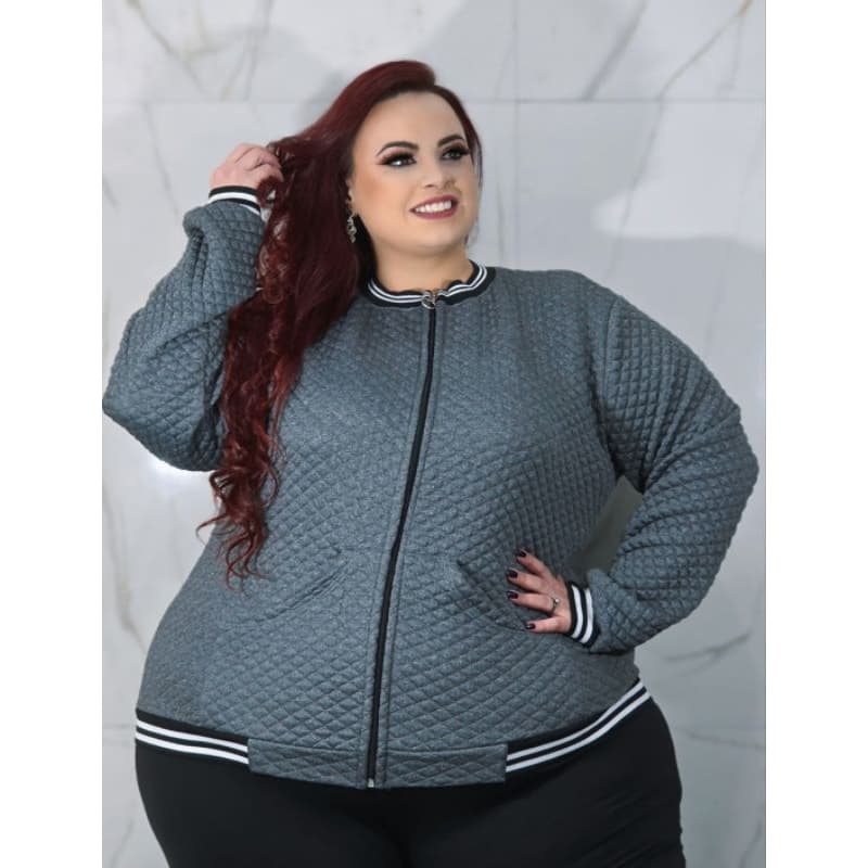 Blusa Feminina Manga Longa Plus Size com Zíper > Conforto e Estilo.