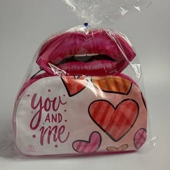 Kit 02 Necessarie KN03 - YOU AND ME