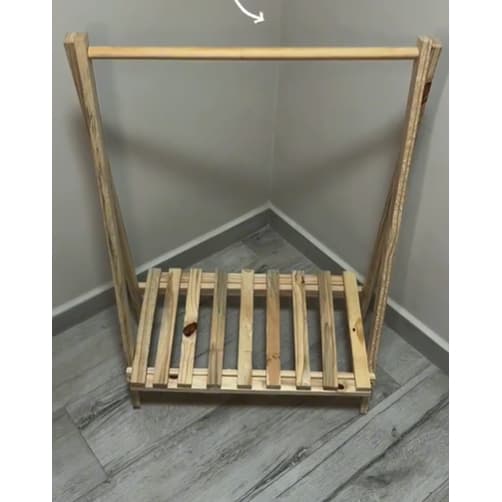 Arara de Roupas Infantil para Quarto – Organizador Montessoriano com Sapateira e Acessórios