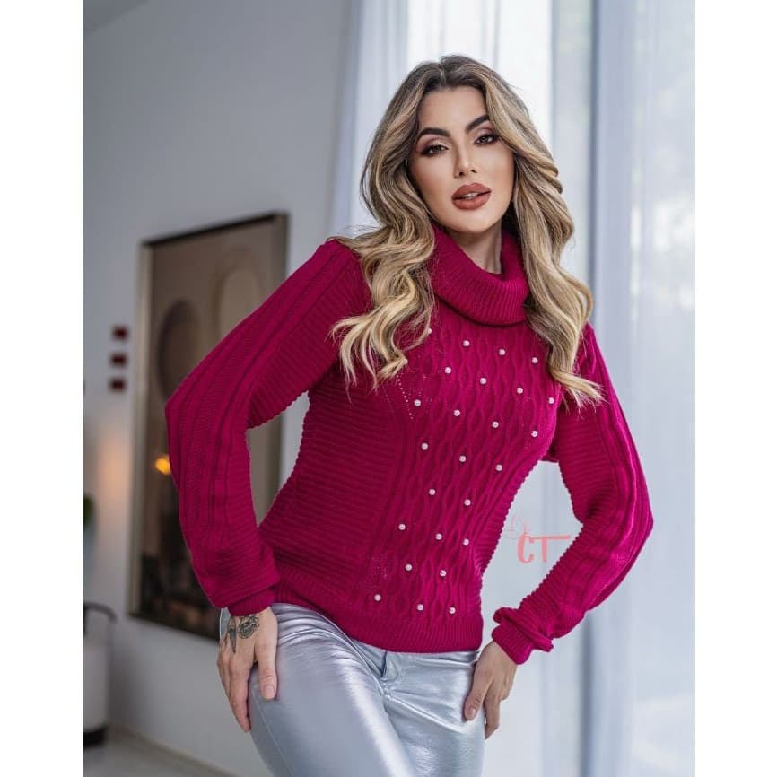 Blusa Tricot Jasmim Trança Gola Alta Detalhes Pérolas Moda Feminina Outono Inverno Charmilly Tricot