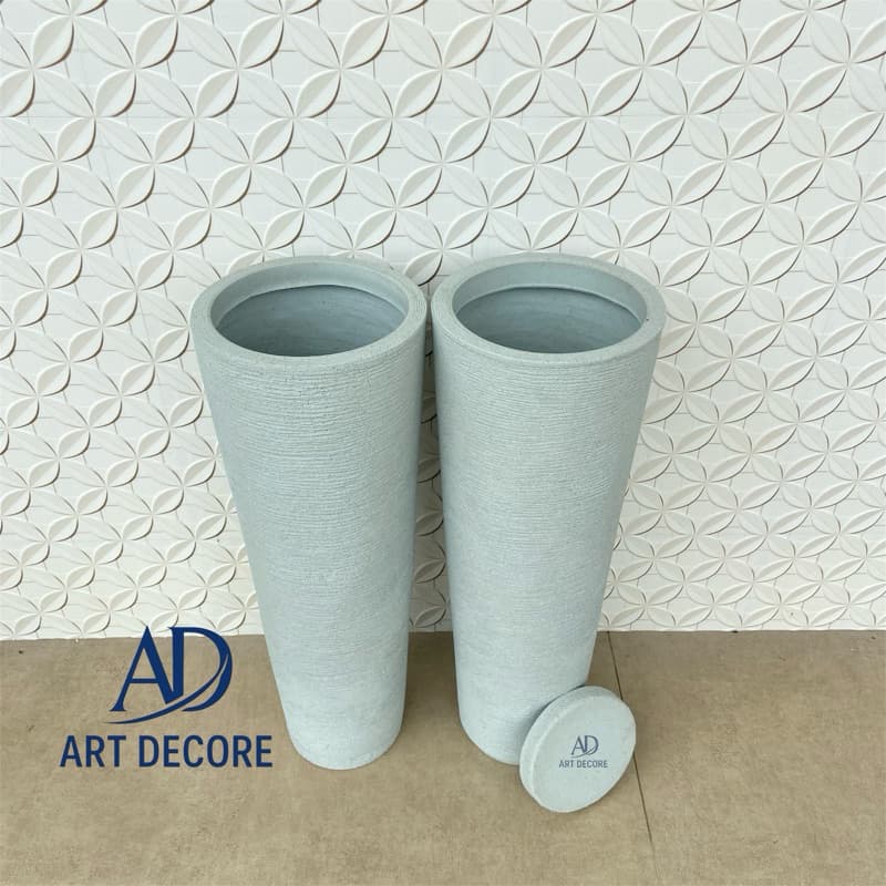 Kit 2 vasos para plantas decorativo em polietileno luxo coluna ibiza escovada 70cm com prato