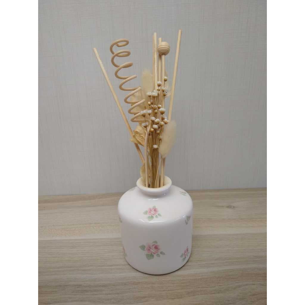 Difusor Aromatizador de Varetas de Porcelana Floral Rosa