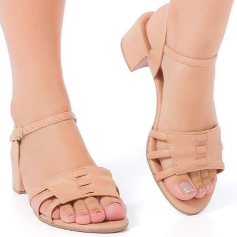 Sandália Salto Baixo Feminina Tira Fechada Detalhes Saltinho Lançamento Promoção Cristy