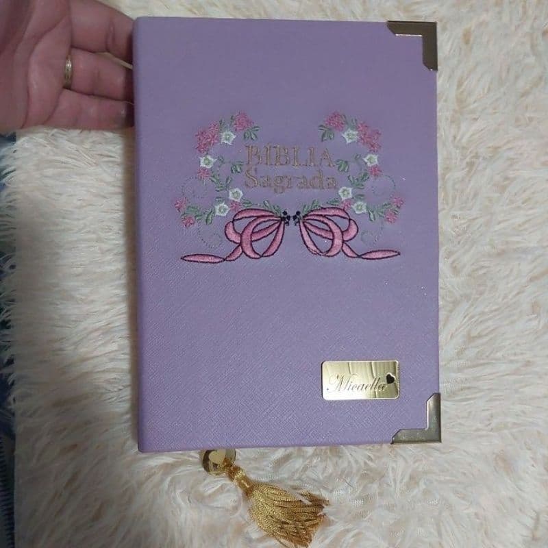 Bíblia Sagrada com Harpa Cristã Personalizada com Bordado e nome gravado na plaquinha - Assembleia de Deus