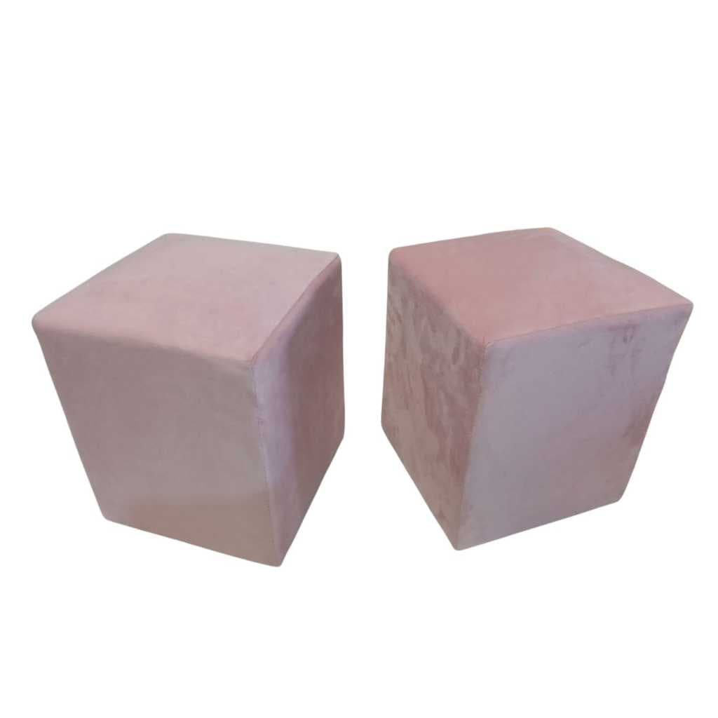 KIT 3 PUFFS QUADRADOS EM VELUDO - SUPER MACIO, CONFORTÁVEL E COMPACTO 30X30X45 ALTA QUALIDADE