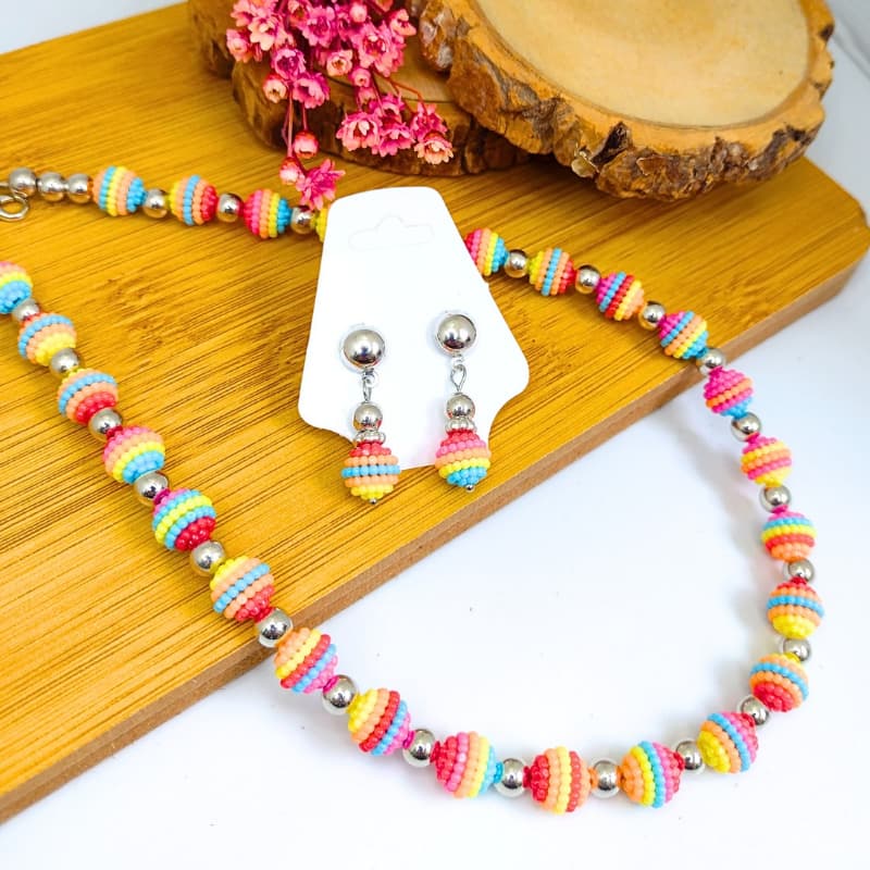 Colar Verão Colorido Choker com Brinco Pequeno