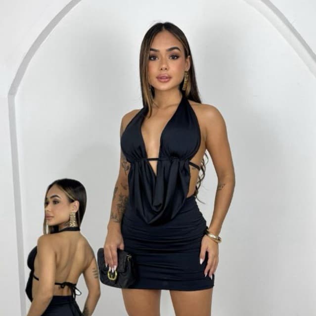 Blusa cropped U Cortininha Babado Costas Nuas Modinha