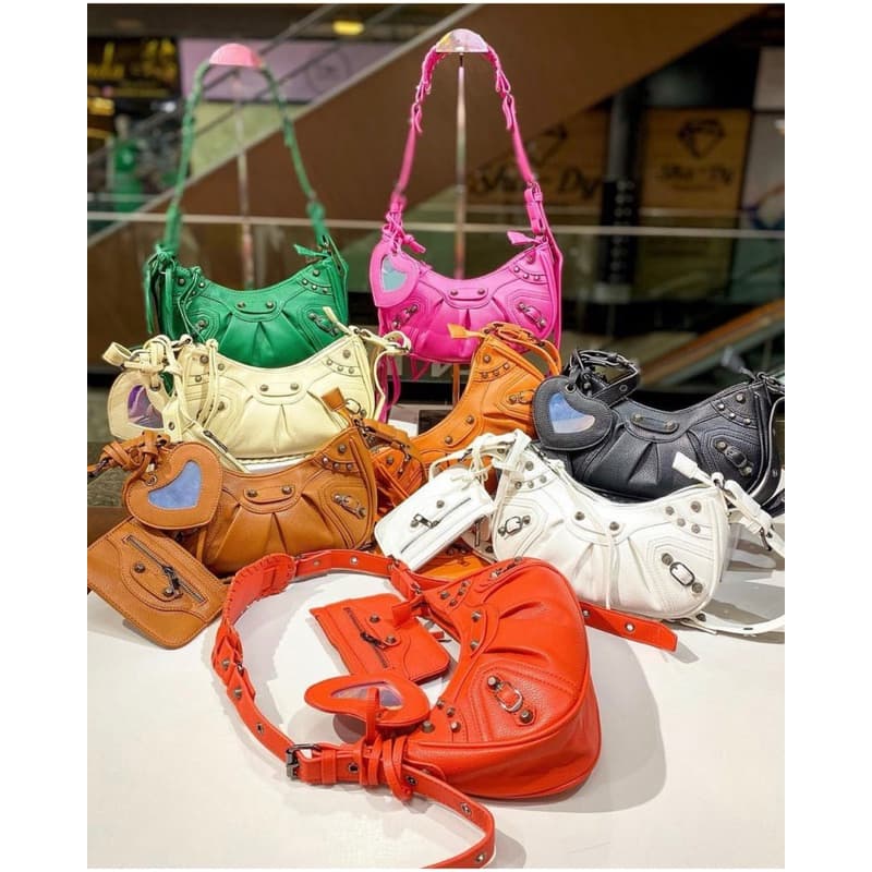bolsa media de alca grande com carteira novidade na moda
