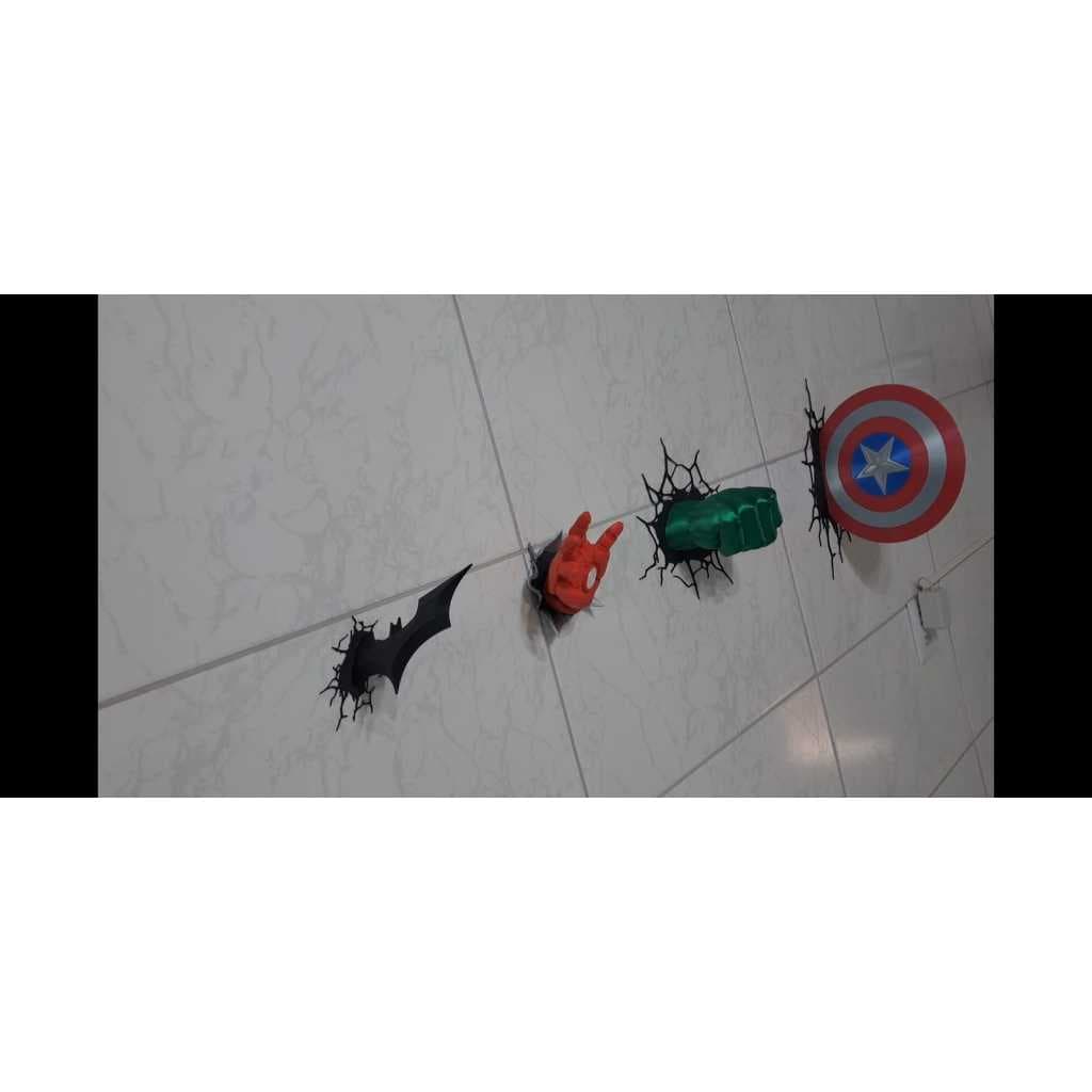 Decoração parede quarto infantil Herois