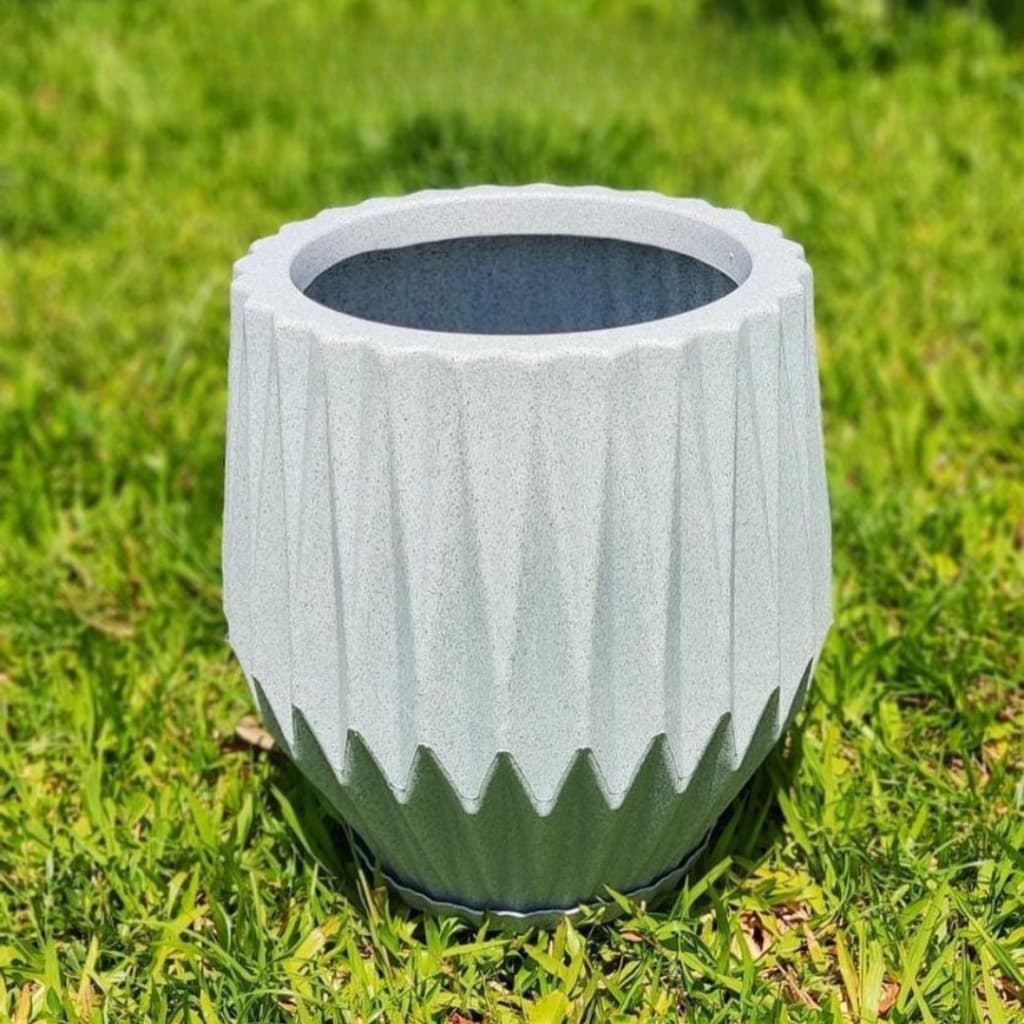 Vaso para plantas em polietileno Origame com prato coletor  Cor Cimento N3