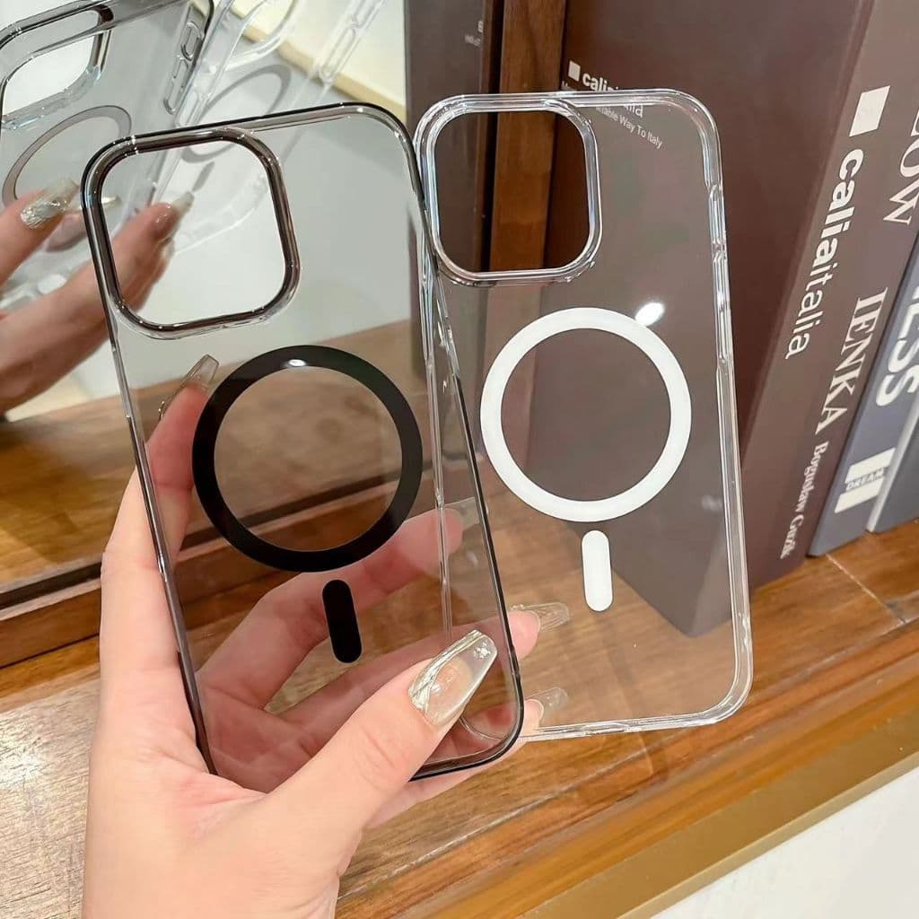 Capa acrílica para iPhone, classificação 4,5 em resistência ao amarelamento, design ultrafino, fecho magnético MagSafe.