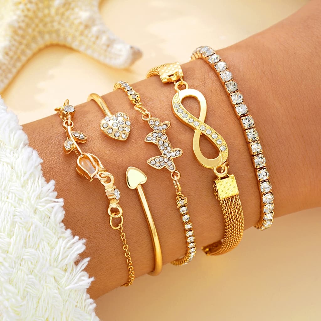 Kit com 5  Braceletes Pulseiras Feminina para mulheres vintage strass Joia Elegante Moda Casual Presente bijuterias