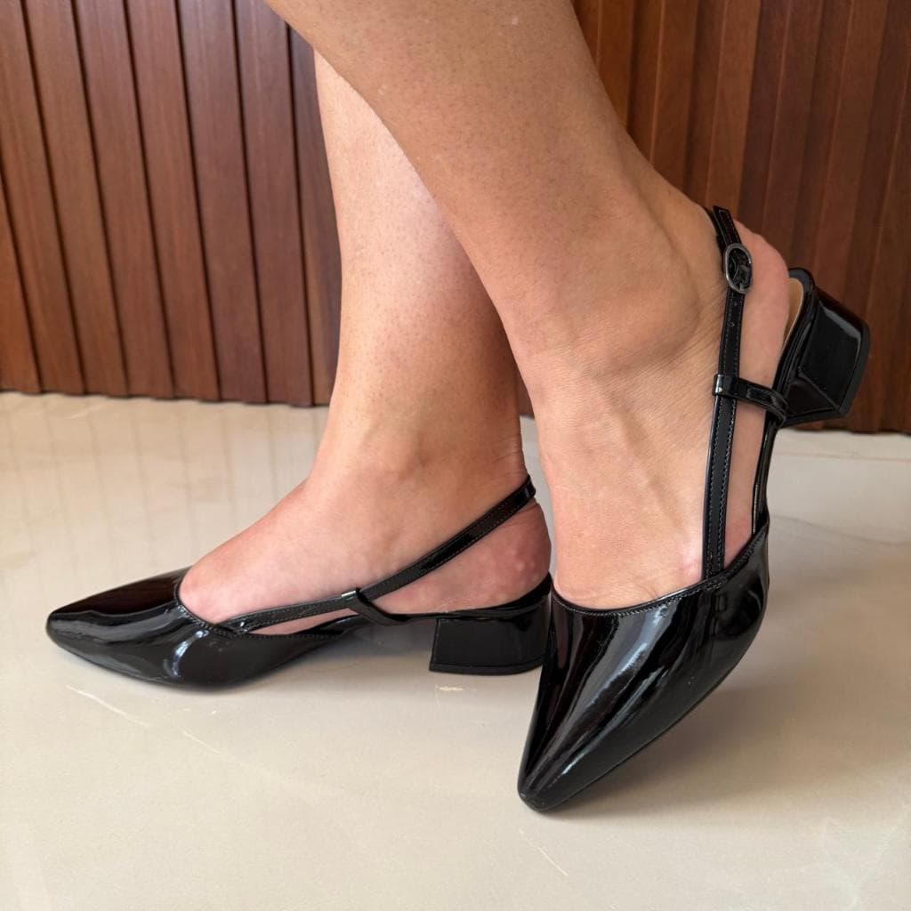 Sapato Feminino Slingback Scarpin Social Tiras Fivela Bico Fino Verniz Salto Baixo Bloco Confortável