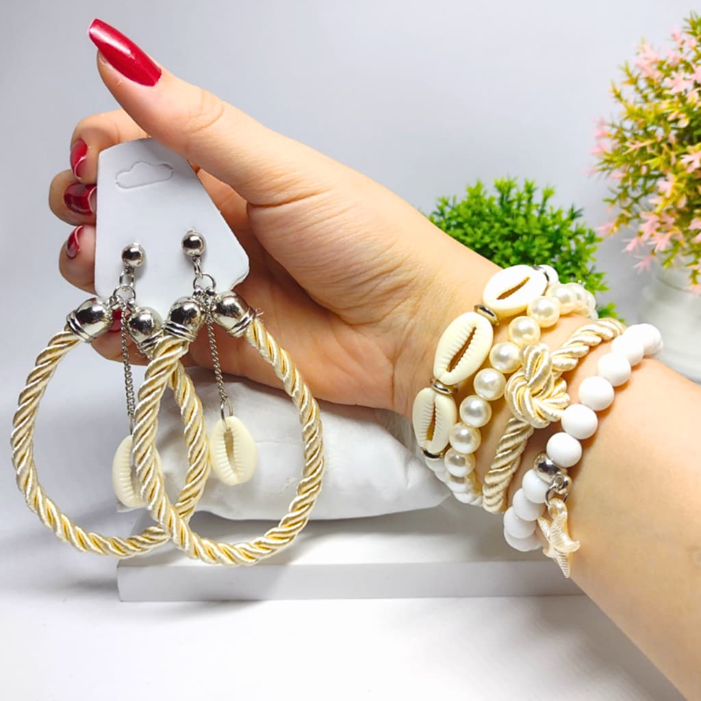Brinco de Argola Verão e Mix de Pulseiras Cordão