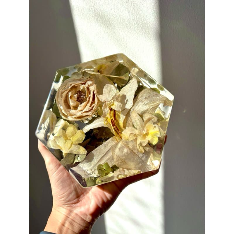 Eternização de buquê de flores na resina buquê de noiva flores eternizado buquê de noiva quadro botânico buquê noiva
