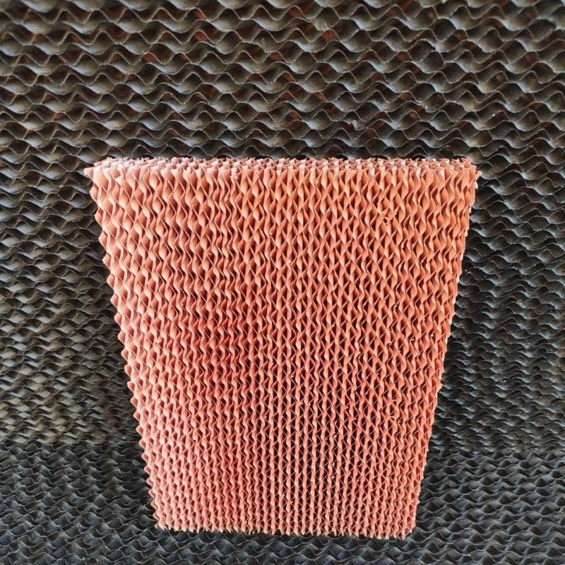 Filtro Umidificador, Medidas: A:38 cm x L: 27,5 cm x E: 4 cm