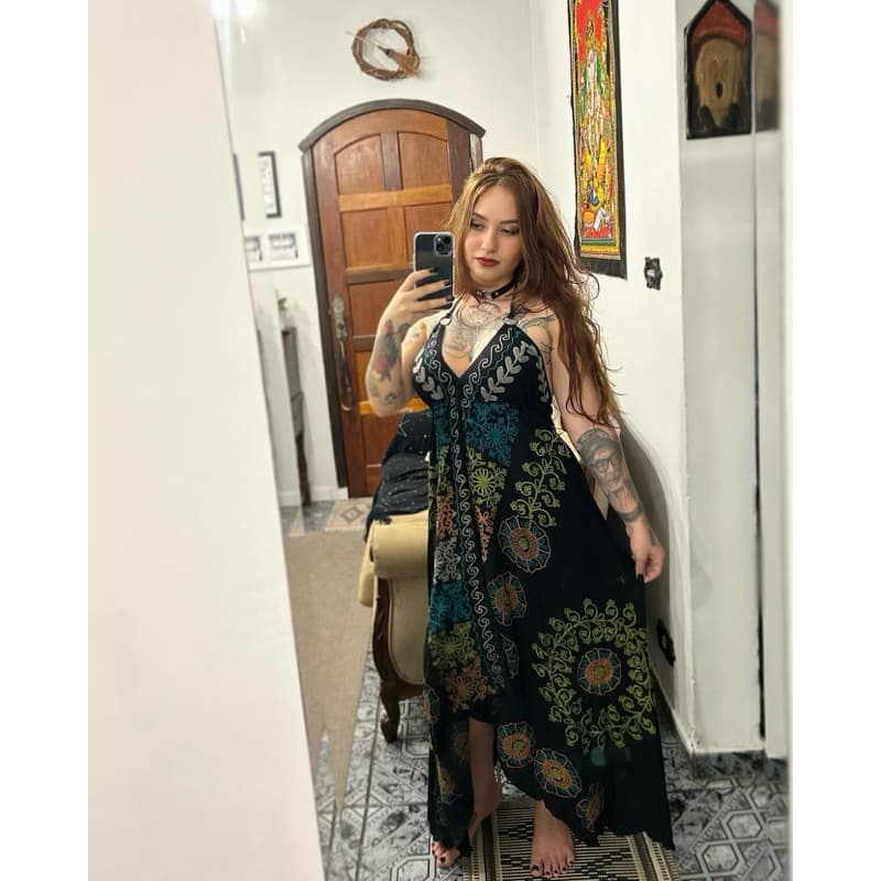 Vestido de Pontas Preto Hippie Indiano