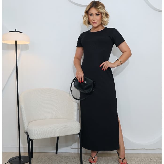 VESTIDO LONGO FEMININO CANELADO COM FENDA LATERAL.