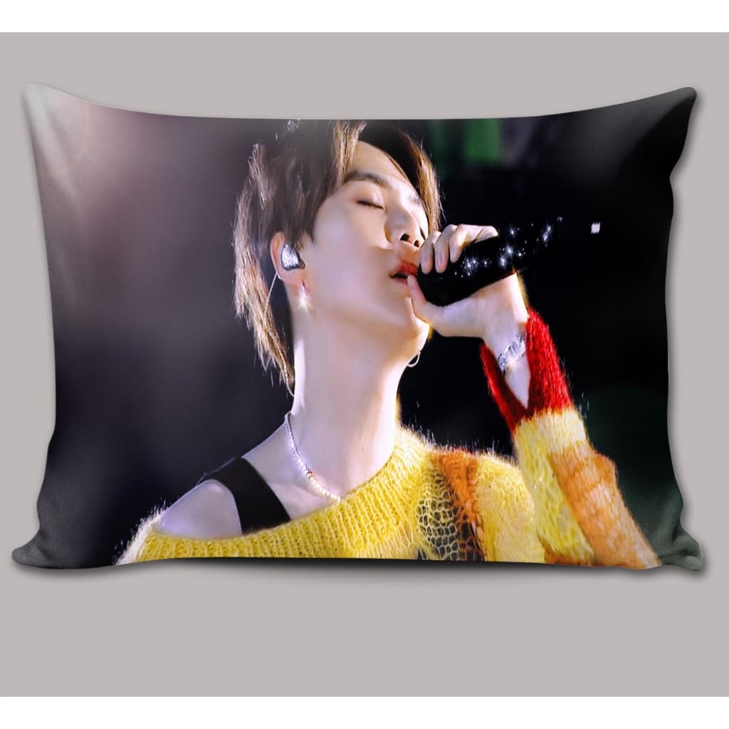 Almofada 27x37 BTS Suga Army Kpop Boyband Idol Bangtan Boys