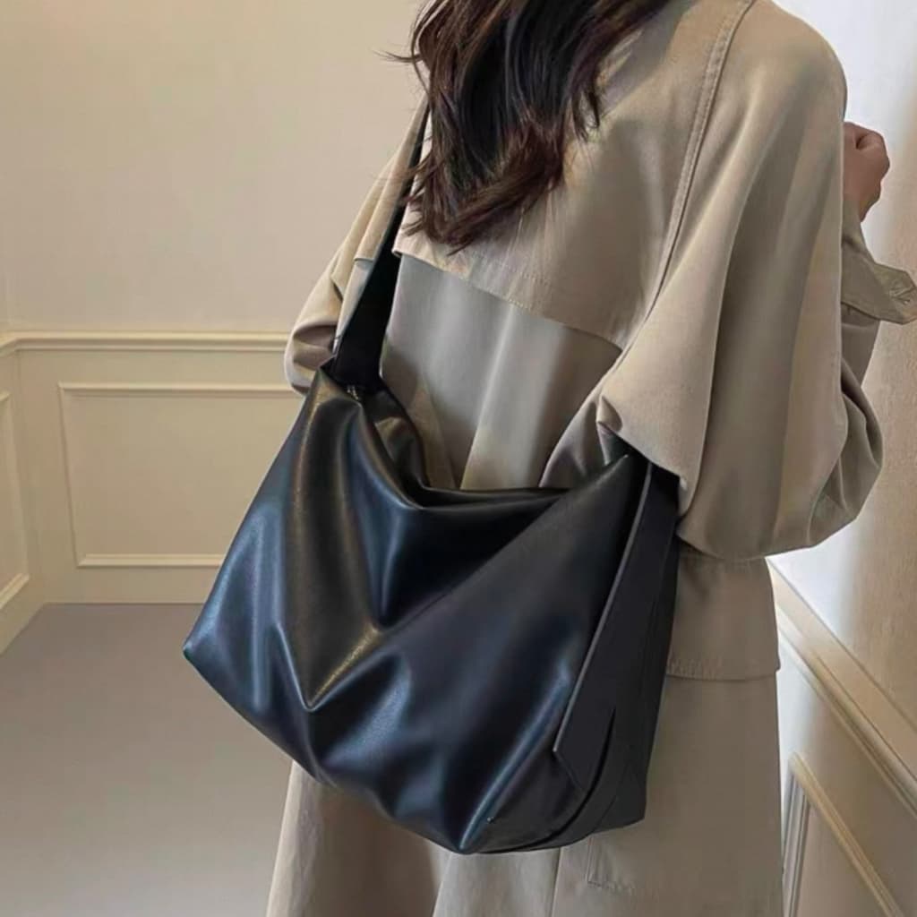 Bolsa de Ombro de PU Couro Grande para Lazer Mochila Bolsas Feminina Masculino