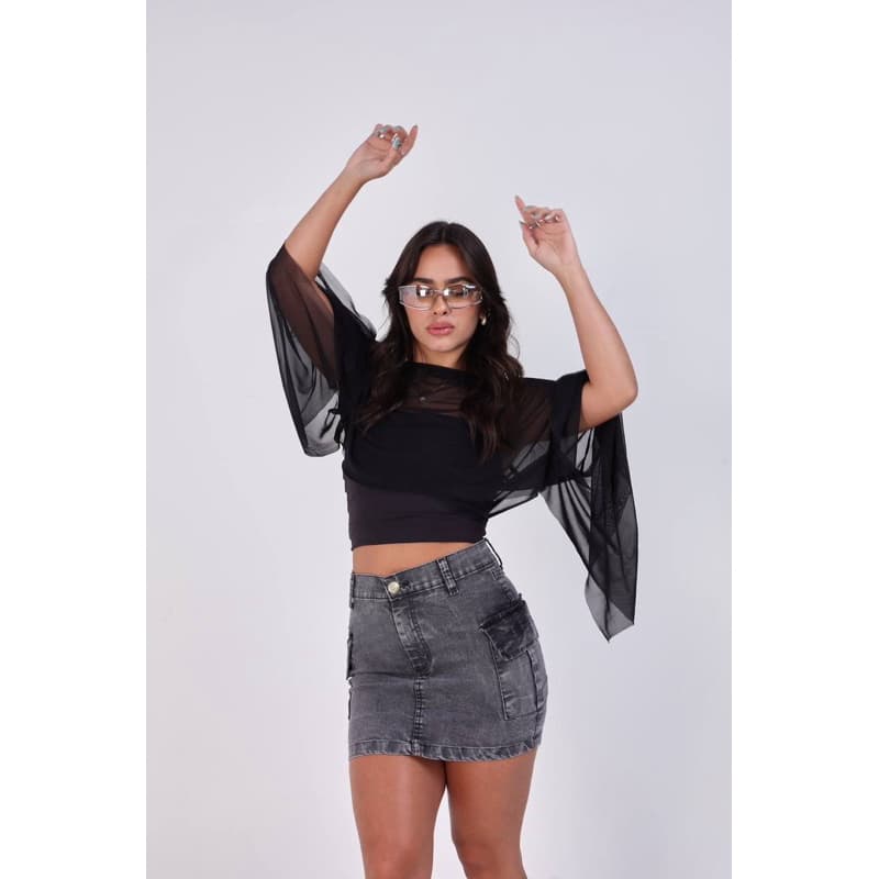 Cropped Tule | Túnica | Capa | Estilo | Look festa | tendência inverno 2026 | festa eletrônica