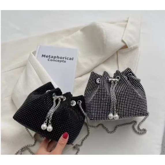 Bolsa De Strass/ Brilho Com Alça De Corrente Transversal